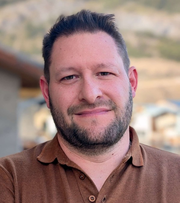 Portrait de SERRA Johnny
